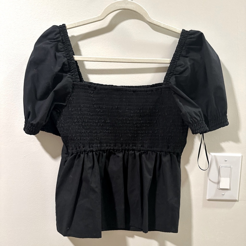 Abercrombie black Smocked  babydoll top